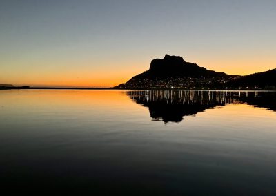 Sonnenuntergang über dem Tafelberg – Reiseerlebnis mit Tourguide Peter Kirsten und Reload Südafrika Reisen